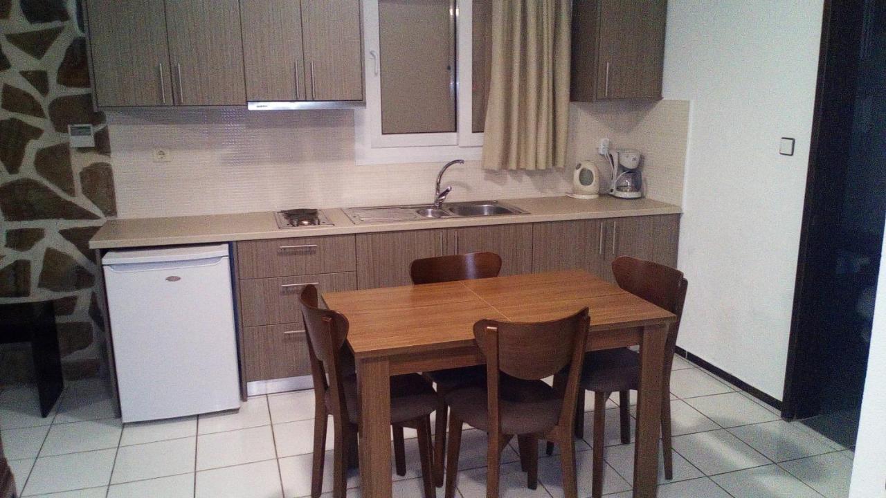 Amimaya Apartments Emporeiós 객실 사진